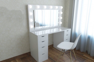 Bàn trang điểm BTD003