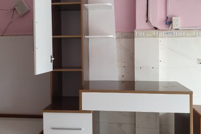 Bàn làm việc BLV007