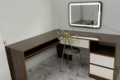 Bàn làm việc BLV022