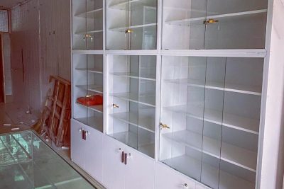 Quầy trưng bày QTB033