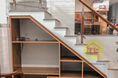 TỦ CẦU THANG 009