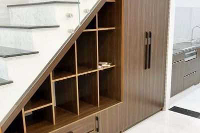 TỦ CẦU THANG 017