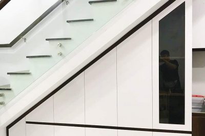 TỦ CẦU THANG 019