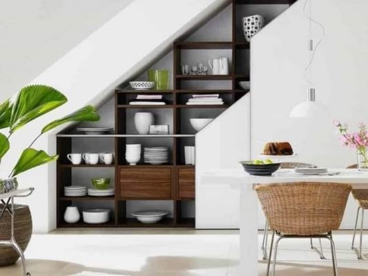 Nội thất tủ cầu thang nhựa tại Bình Dương