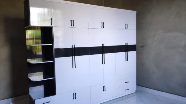 Nội thất tủ quần áo nhựa Bến Cát Bình Dương